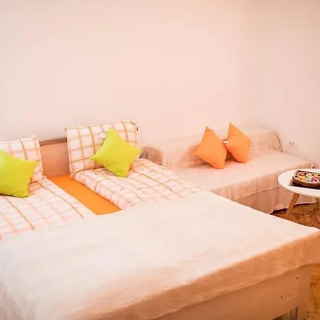 Studio Apartman Orange E&e *