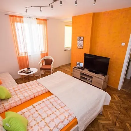 Studio Apartman Orange E&e * Sarajewo